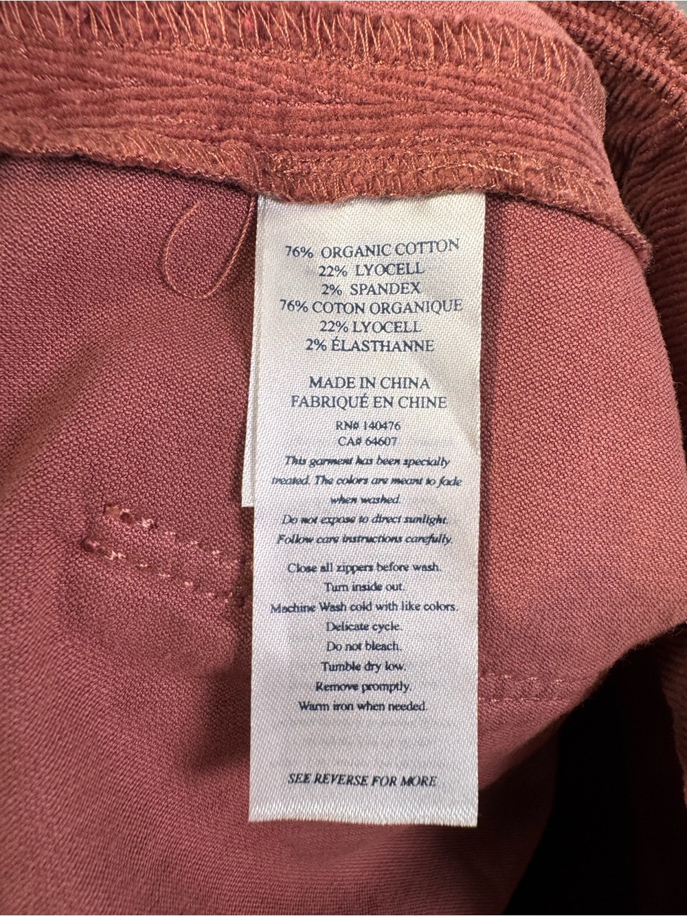 Faherty Organic Cotton Corduroy Patch Pocket Retro Wide Leg Pant in Henna, 27 - Picture 10 of 16